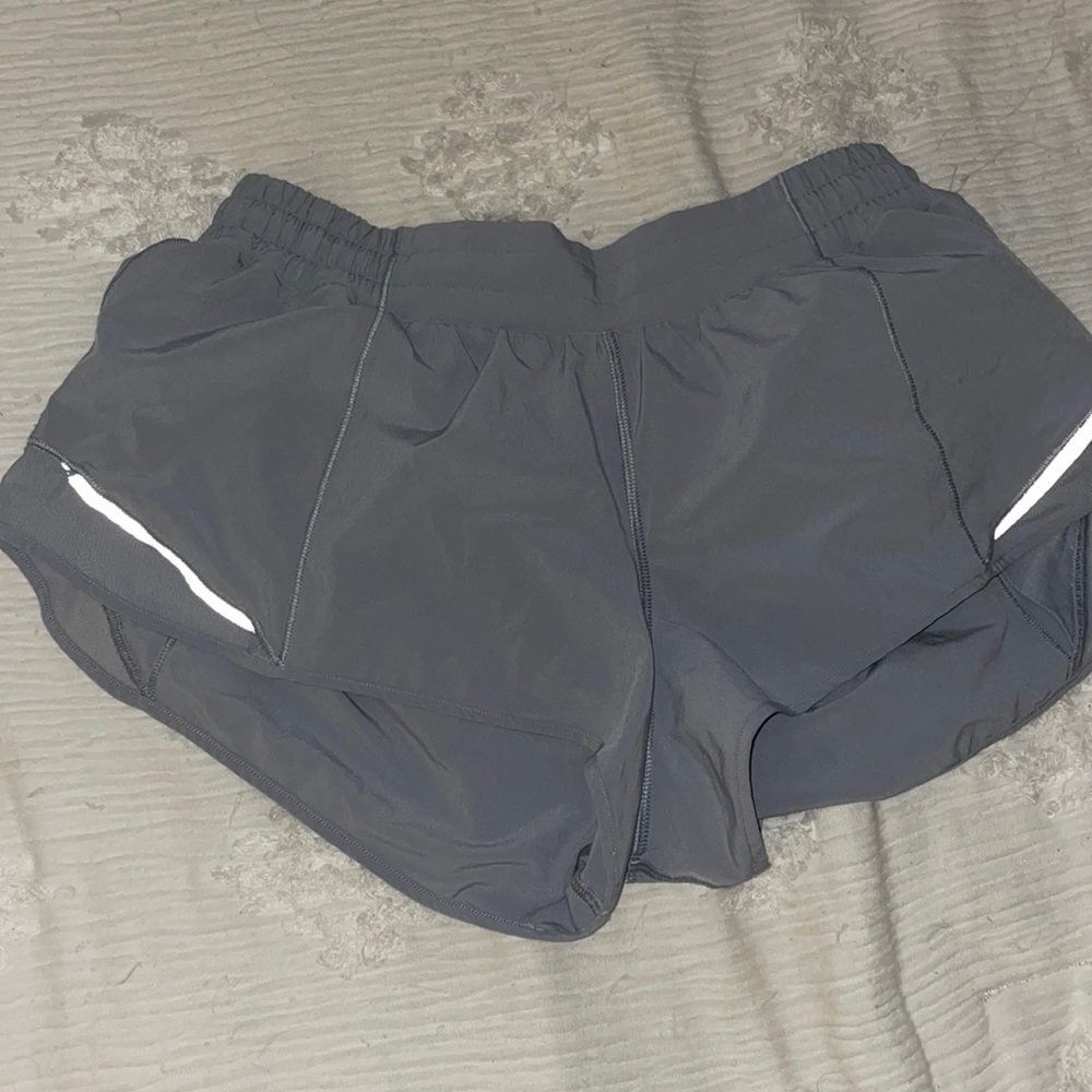 Lululemon hotty hot shorts in rhino gray